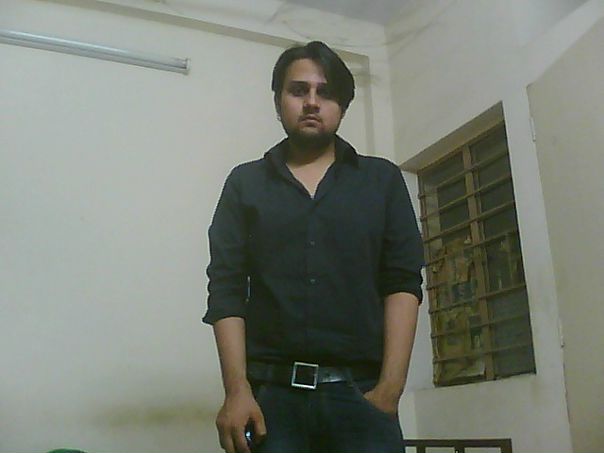 Farhan Jamil фото №1